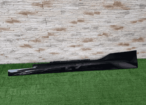 Listwa progowa lewa bmw 8 G14 G15 m pakiet 475 1