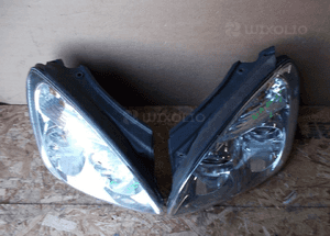 Kia carens iii 3 lampa przód przednia prawa lewa 1