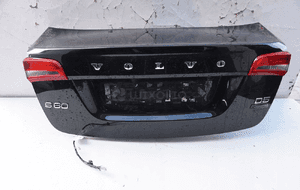 KLAPA BAGAŻNIKA TYŁ VOLVO S60 II 452-46