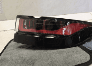 Range rover evoque L551 lampa prawa tył tylna oryginał europa 3