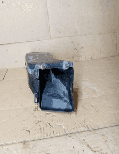 Rura dolot kanał powietrza chłodzenie tarczy prawe BMW 5 E39 8174844 3