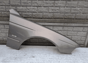 BŁOTNIK PRAWY PRZEDNI BMW 3 E46 SEDAN KOMBI 1