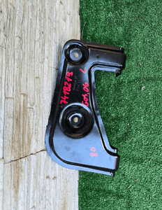 Mocowanie błotnik bmw X5 G05 X6 G06 7418219