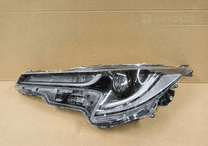 Lampa lewa lewy full led toyota corolla E21 hb kombi 19- 1