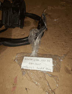 Honda CBR  1000 RR 2004 - 2005 przełącznik świateł lewy 2