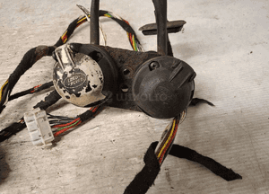 RANGE ROVER L322 LIFT 05R GNIAZDO WIĄZKA HAKA HOLOWNICZEGO 2