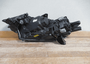 Lampa przednia przód prawa mitsubishi outlander iii lift 2015- 16