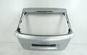 AUDI A3 8P 2004- POKRYWA KLAPA BAGAŻNIKA 1