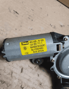 SILNICZEK WYCIERACZKI KLAPY SEAT LEON I 1J6955711 3