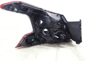 LAMPA TYLNA LEWA 9677817680 PEUGEOT 308 led 10