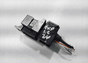 PRZEKAŹNIK ŚWIEC ŻAROWYCH CITROEN JUMPY II 1.6HDI AV61-12A343-BA 9663824880 4