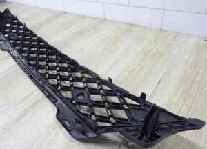 Skoda enyaq kratka zderzaka środkowa 5LA853677 11