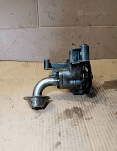 Pompa oleju olejowa VW Passat B5 1.9 TDI 06A115105B 06A115121 2