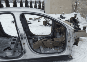 Citroen C5 iii próg prawy słupek sedan 2