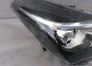 Lampa prawa prawy przód Toyota Yaris 3 III 3