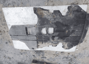 Bmw Z4 E89 7192021 osłona płyta obudowa podwozia dolna 2