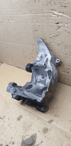 Podstawa łapa alternatora BMW I E87 Lift 2.0D 7802639 3