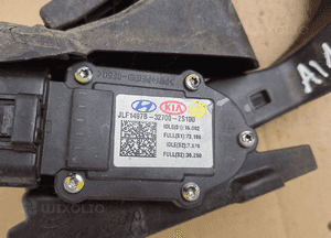 Pedał potencjometr gazu hyundai IX35 DH32727-2S000 2