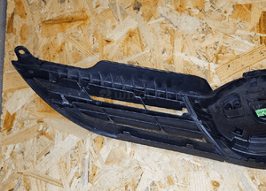 Toyota auris II 12-15 atrapa grill 6