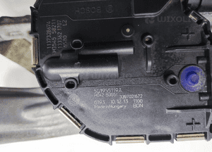 MECHANIZM WYCIERACZEK SILNICZEK PRZÓD VOLKSWAGEN GOLF VII 5G1955119A 12-16 4