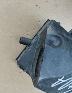 Obudowa filtra powietrza audi A3 8L 1.8 b 1J0129607K 5