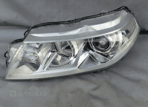 Lampa lewa lewy przód Suzuki Vitara 3 III 1