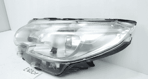 Peugeot 2008 2013- lampa lewy przód lewa przednia 9677810180 4