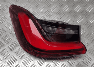 Bmw G21 kombi lampa lewa tył w błotnik 1