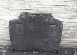 Toyota c hr dolna osłona silnika oryginał ładna 2