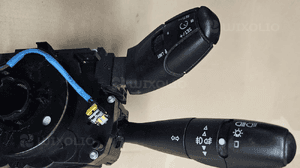 Peugeot 207 przelacznik zespolony pod kierownice 96661306XT  9665728XT 96630724XT 14