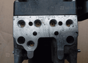 Lexus IS250 IS 250 pompa sterownik ABS 07 3