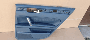 Boczek tapicerka prawy tył granatowa skóra VW Phaeton 1