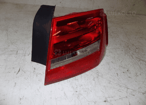 Audi A6 C7 sedan 2011-2015 lampa prawa tył w błotnik 3