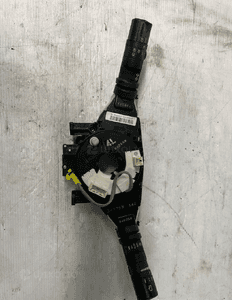 NISSAN QASHQAI I LIFT 10 R MANETKA PRZEŁĄCZNIK ZESPOLONY ZWIJAK 47945JD00A 1