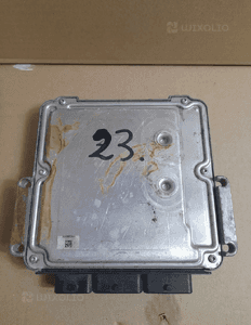 KOMPUTER ECU RENAULT 2.0 8200666516 0281014648 1