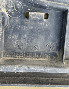 MERCEDES  r 251 dyfuzor zderzaka tył tylny AMG dokladka wzmocnienie 7
