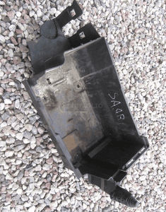 SAAB 9-3 turbo 2.0 benzyna półka na akumulator
