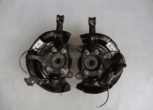 ZWROTNICA PIASTA PRAWA PRZÓD AURIS II E18 1,4 D4D 1