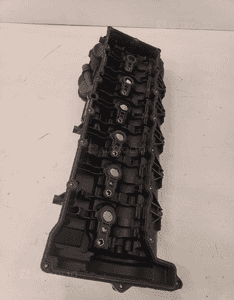 BMW 3.0d e70 n57 f10 oe 1526581 POKRYWA ZAWORÓW 2