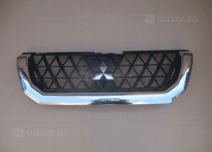 Atrapa grill chłodnic pajero i 1 98-00 MR478597 1