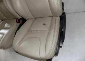 Volvo XC60 i 2008-2017 fotele kanapa skóra boczki komplet 4