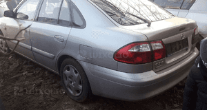 Mazda 626 GF 97-02 błotnik przedni przód Prawy Lewy w lampa szyba  kolor 10