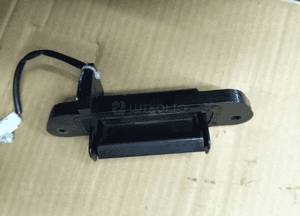 Mitsubishi Grandis klamka mikrostyk klapy tył tylnej 2
