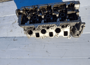 Audi A4 B8 A5 8T 2.7 tdi cgk głowica cylindrów prawa 1059354CR 3