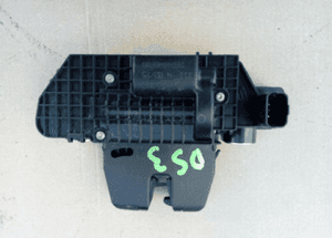 Citroen C3 II DS3 zamek klapy tył tylnej  9151487499 2
