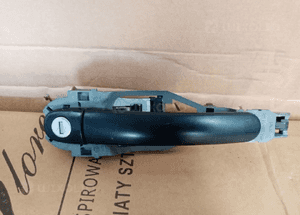 Klamka prawy przód przednia prawa VW Polo 9N 6Q0837886 1