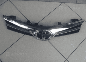 Toyota corolla E16 lift zderzak przedni kratki atrapa 15