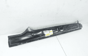 Blacha pas tylny audi A3 8P sportback 8P4813307A 2