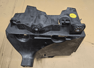 Seat Ibiza 4 IV 6J obudowa akumulatora 6R0915321 1