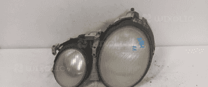 Przod przednia lampa lewa mercedes clk W208 2